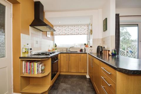 1 Everard Drive, Sheffield, S17 4NE