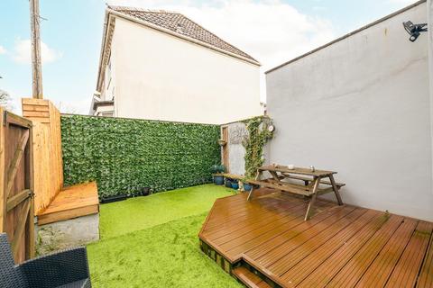 2 bedroom end of terrace house for sale - Roseberry Park, Redfield