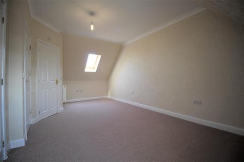 4 bedroom end of terrace house to rent - Larch Close, Canterbury CT3