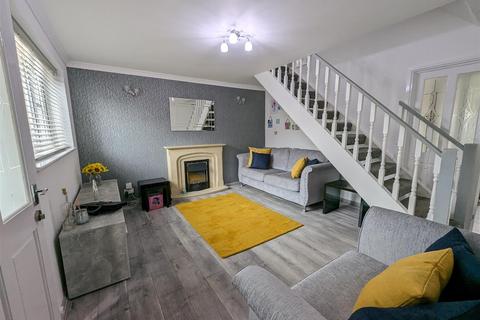 3 bedroom end of terrace house for sale - Littlebeck Drive, Darlington