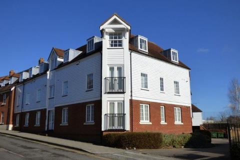 2 bedroom flat to rent - Station Road West, Kent CT2