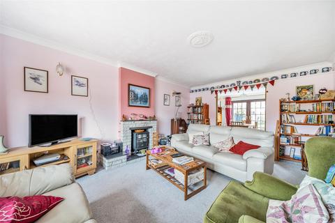 3 bedroom detached house for sale - Fowey Crescent, Callington