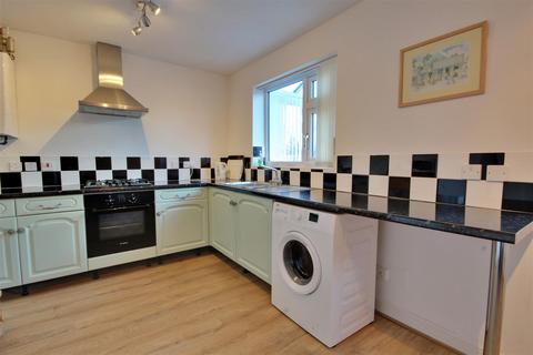 3 bedroom semi-detached house for sale, King Street, Woodmansey, Beverley