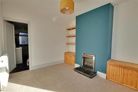 2 bedroom terraced house for sale - Mill Lane, Beverley