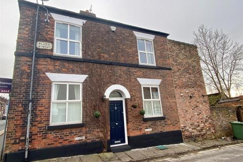 2 bedroom end of terrace house for sale, Slack Street, Macclesfield