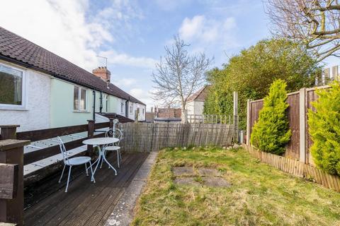 3 bedroom terraced house for sale, Cotswold Road, Windmill Hill