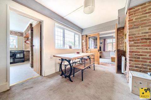 11 Forstal Road, Woolage Village, Canterbury, CT4 6SP