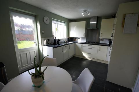 3 bedroom semi-detached house for sale, Wise Close, Beverley