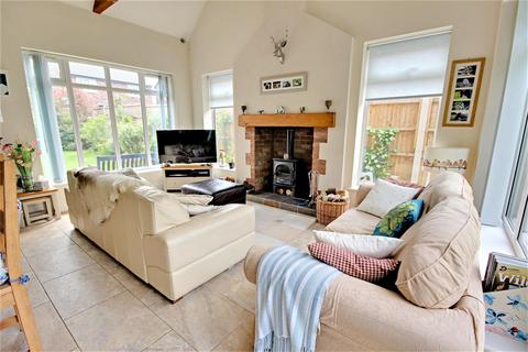 4 bedroom detached house for sale, Redgates, Walkington, Beverley