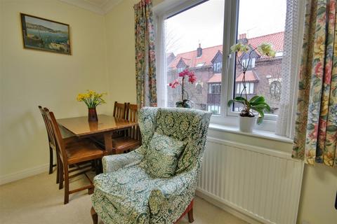 2 bedroom flat for sale, St Ellens Court, BEVERLEY