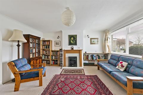 3 bedroom terraced house for sale, Wordsworth Road, Hampton