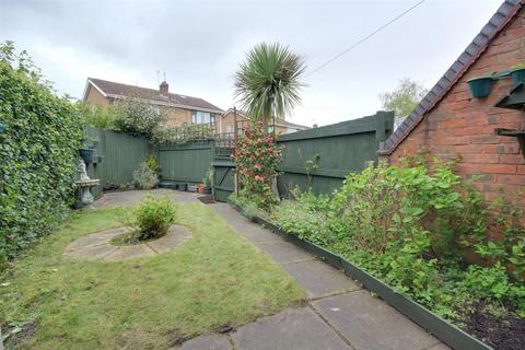 2 bedroom terraced house for sale, Godbold Close, Beverley