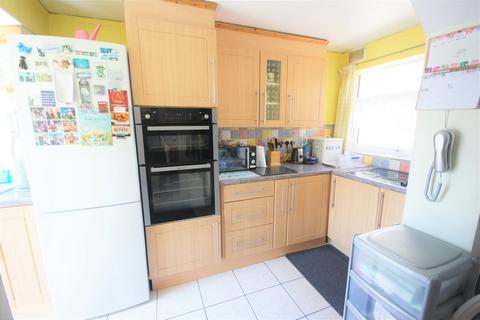 20 Dale Close, Swanland, North Ferriby, HU14 3QL