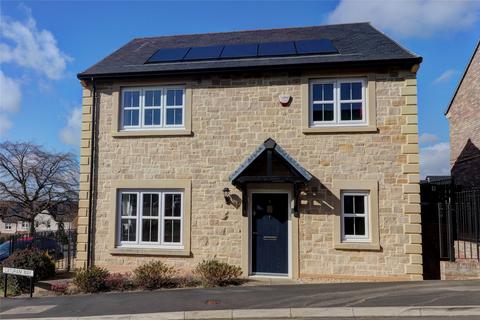 3 bedroom detached house for sale, Caturani Way, Shotley Bridge, Consett, DH8