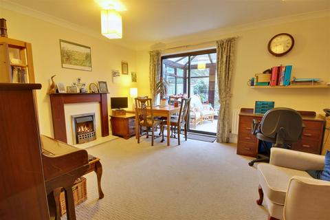 3 bedroom semi-detached house for sale, St. Matthews Court,  Minster Moorgate, Beverley