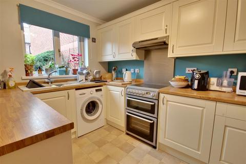 3 bedroom semi-detached house for sale, St. Matthews Court,  Minster Moorgate, Beverley