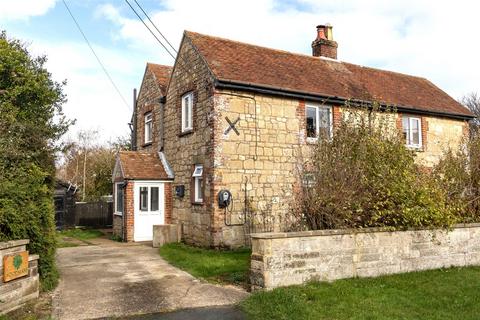 2 bedroom semi-detached house for sale - Thorley, Isle of Wight