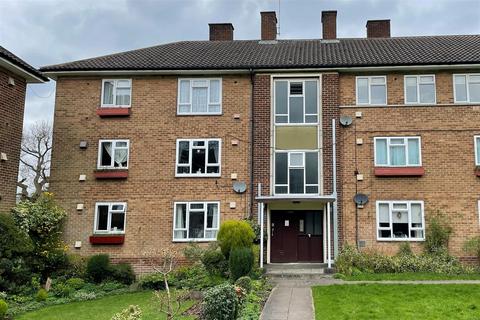 91 Bournebrook Crescent, Halesowen, B62 0HZ
