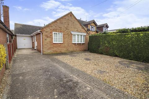 3 bedroom detached bungalow for sale, Woodland Road, Rushden NN10