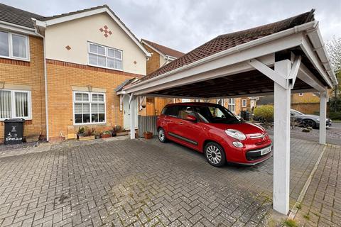 3 bedroom end of terrace house for sale - Emerson Close, Swindon SN25