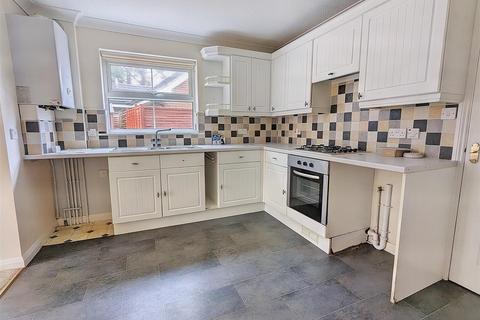 3 bedroom semi-detached house for sale - Foreland Road, Bembridge, PO35 5XW