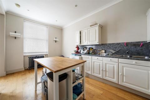 2 bedroom flat to rent - Hamilton Terrace, St John's Wood NW8