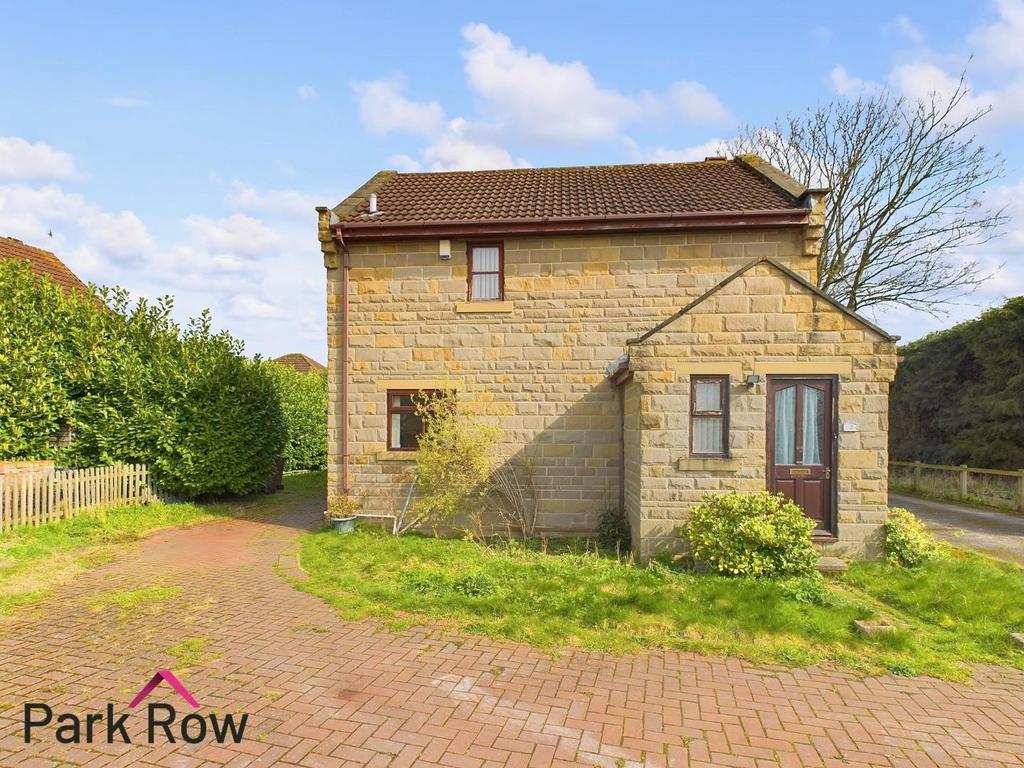 Bramble Court, Sherburn In Elmet, Leeds 3 bed detached house for sale