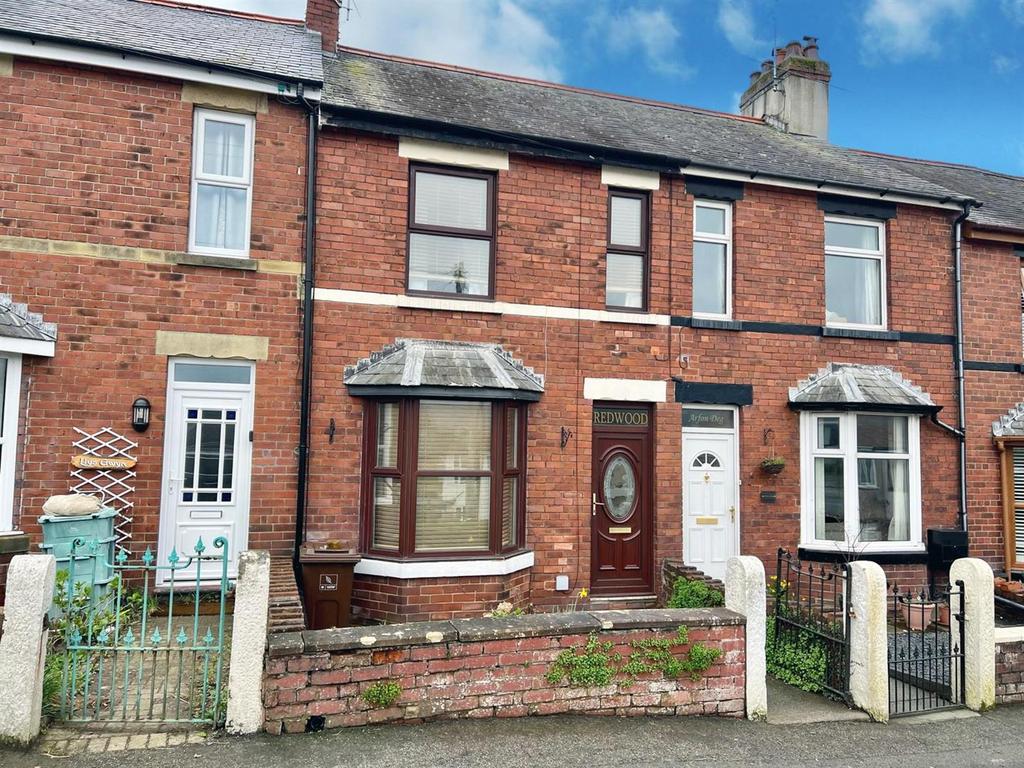 Abergele Road, Llanrwst 2 bed terraced house for sale £149,950