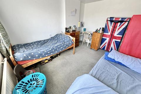 3 bedroom semi-detached house for sale - Sundon Park Road
