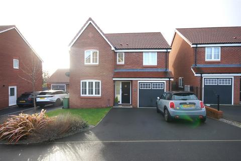 4 bedroom detached house for sale - Sissons Close, Swanland HU14