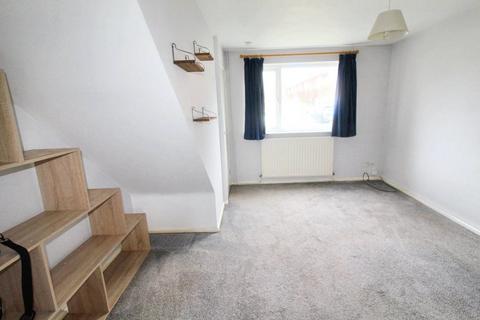 2 bedroom terraced house to rent, Bunting Street, Dunkirk, Nottingham, NG7 2LD