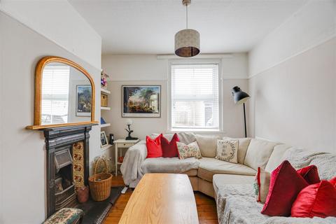 9 West Road, Cardiff, CF14 2FT