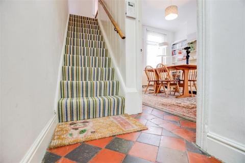 9 West Road, Cardiff, CF14 2FT