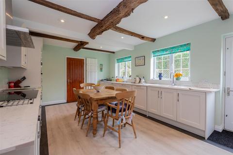 Westray Park Corner, Nettlebed, Henley-on-thames, RG9 6DR