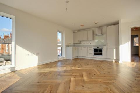 3 bedroom apartment for sale, Denton Street, Beverley