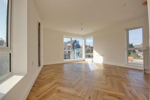 3 bedroom apartment for sale, Denton Street, Beverley