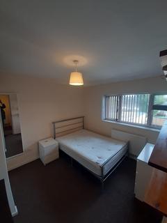 1 bedroom in a house share to rent, Room 2
