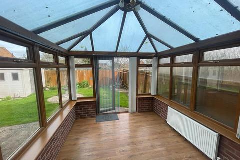 3 bedroom end of terrace house for sale, Sally Close, Wickhamford