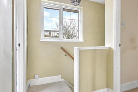 6 Limes Road, Cheshunt, Waltham Cross, EN8 8TL