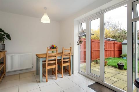 33 Barlby Drive, Darlington, DL3 0QD
