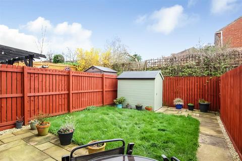 33 Barlby Drive, Darlington, DL3 0QD