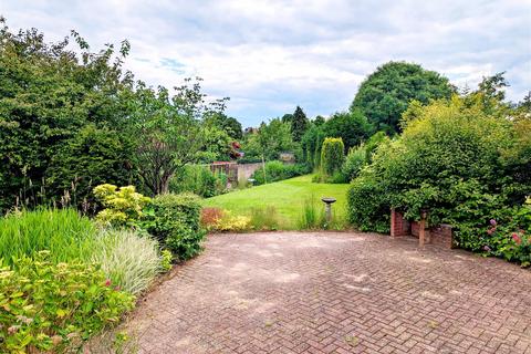 3 bedroom detached bungalow for sale, 2 Fairmount Drive, Loughborough