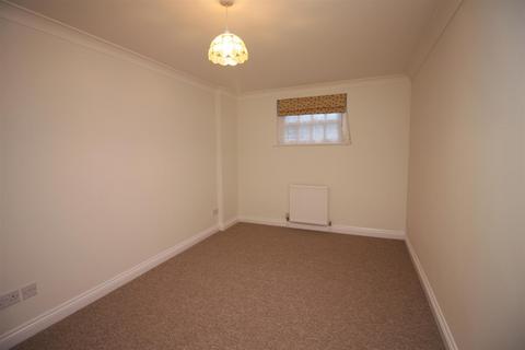 2 bedroom flat for sale, Magdalene Court, Salisbury SP1