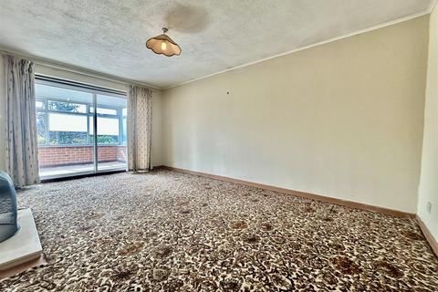 101 Sandgate Drive, Kippax, Leeds, LS25 7QW
