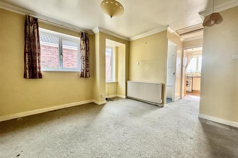 101 Sandgate Drive, Kippax, Leeds, LS25 7QW