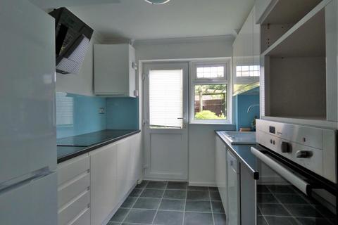 3 bedroom house to rent - Whinfell Way, Gravesend