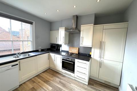 2 bedroom apartment for sale - The Borough, Farnham