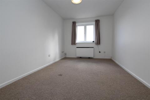 1 bedroom flat to rent - Byron Road, Eastleigh