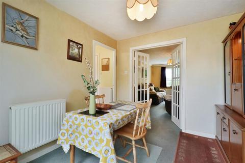 12 Apple Meadow, Weobley, Hereford, HR4 8RZ