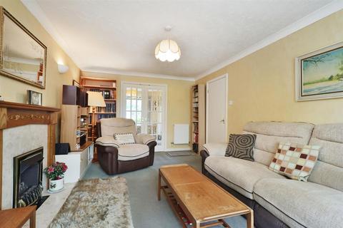 12 Apple Meadow, Weobley, Hereford, HR4 8RZ